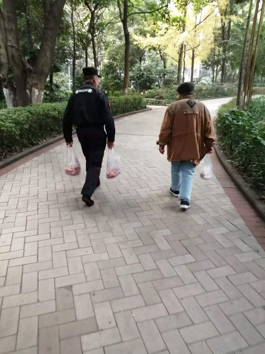 1612355942172041.jpg